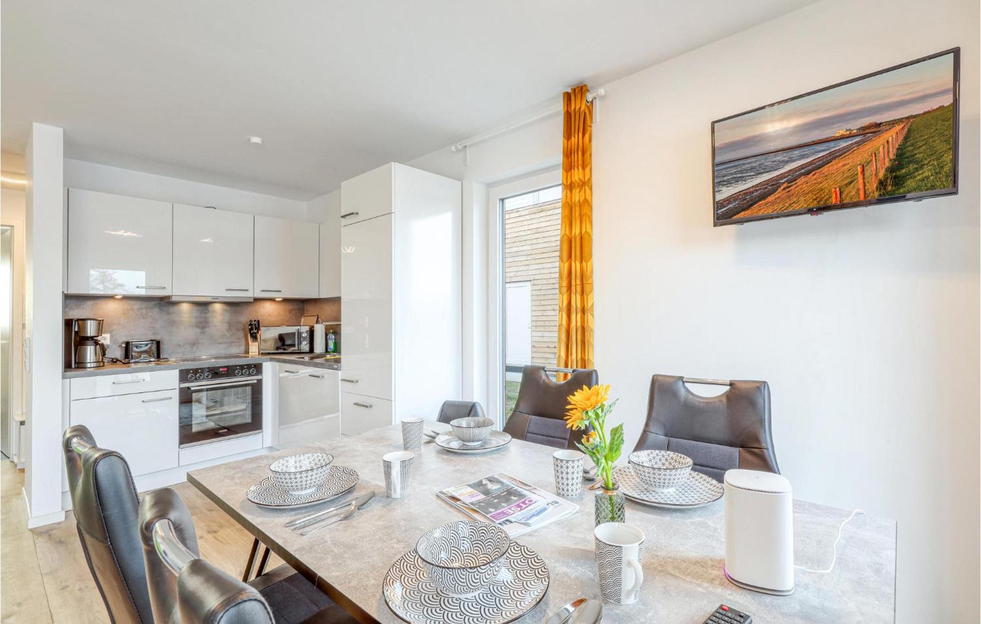 Nice Home In Tossens With Kitchen Εξωτερικό φωτογραφία